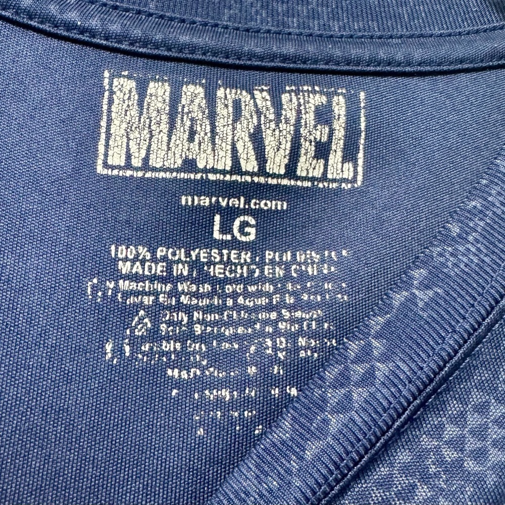 Marvel Spiderman Men's Blue T-Shirt - Size LG - Picture 2 of 8